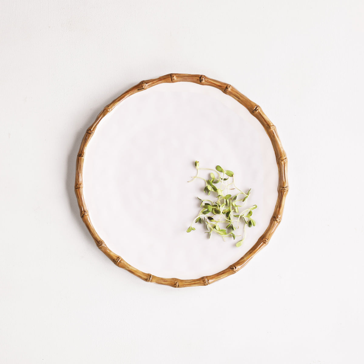 beatriz-ball-vida-bamboo-round-platter-white-and-natural