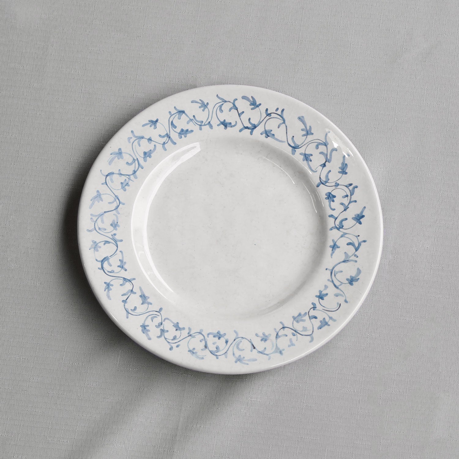 beatriz-ball-vida-sienna-11-dinner-plate-set-of-4-white-and-blue