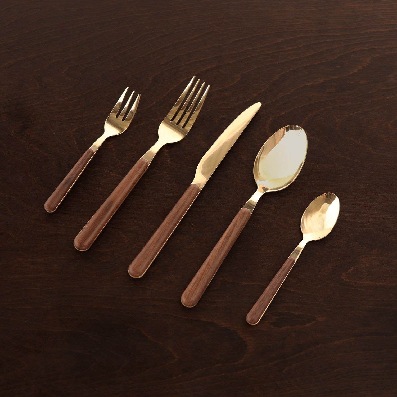 beatriz-ball-vida-faux-bois-stainless-flatware-set-of-5-brushed-champagne-gold