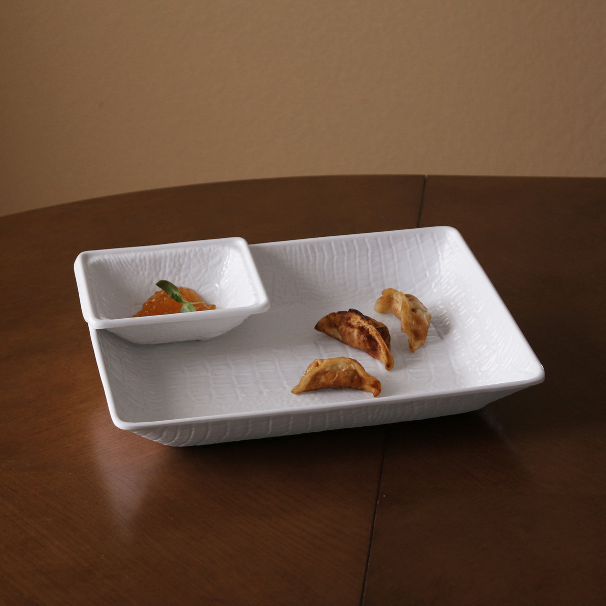 beatriz-ball-vida-croc-chip-dip-white