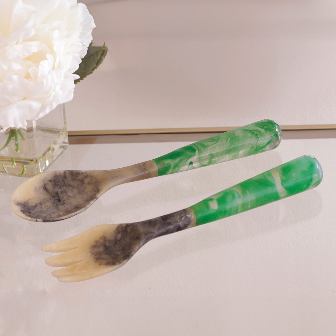 VIDA Resin Salad Servers (Green) SECONDS - NON REFUNDABLE