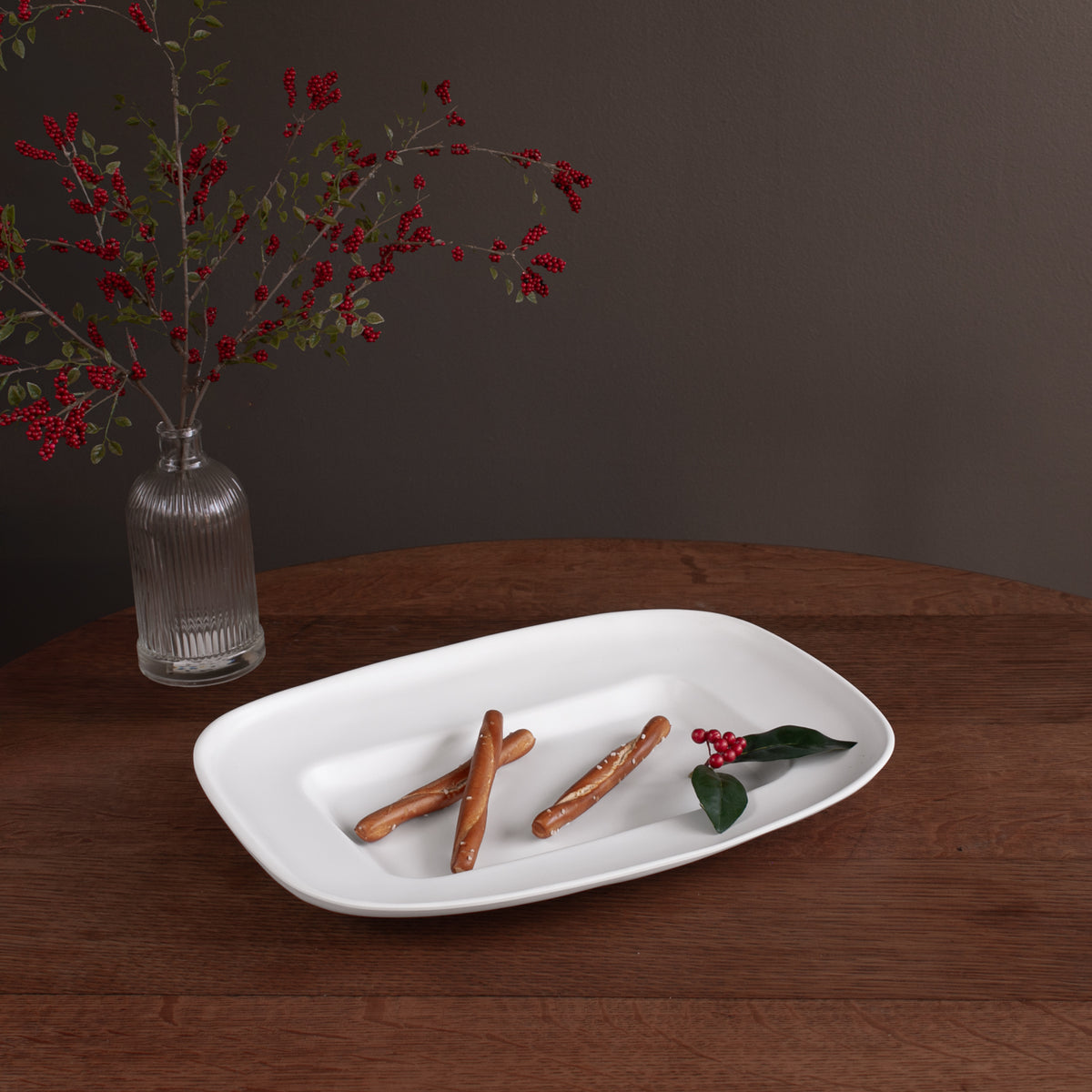 beatriz-ball-vida-nube-medium-rectangle-platter-white