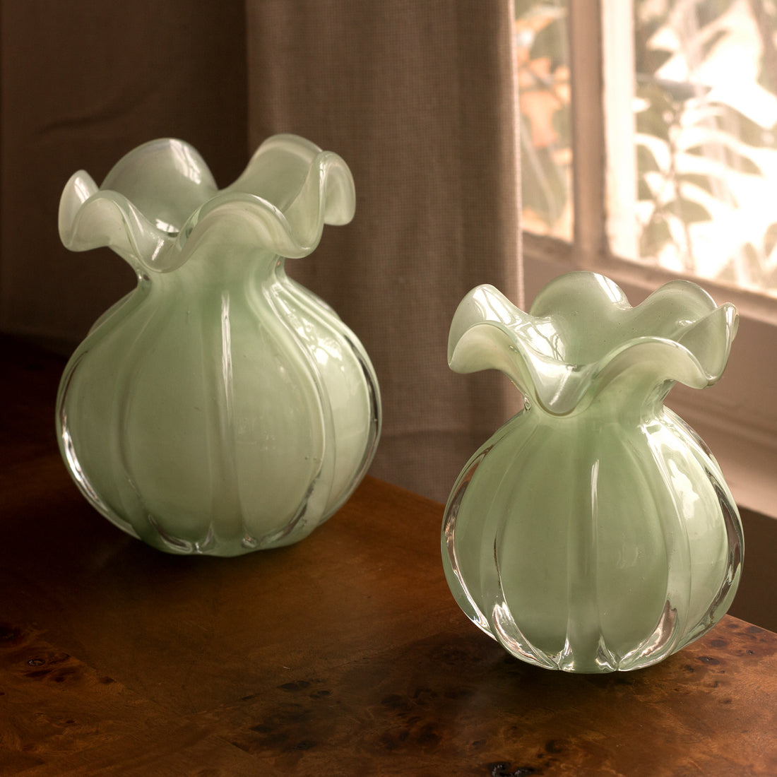 beatriz-ball-glass-vento-medium-round-bud-vase-jade