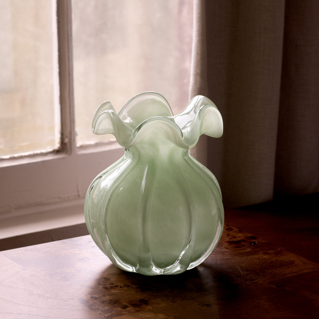 beatriz-ball-glass-vento-small-round-bud-vase-jade