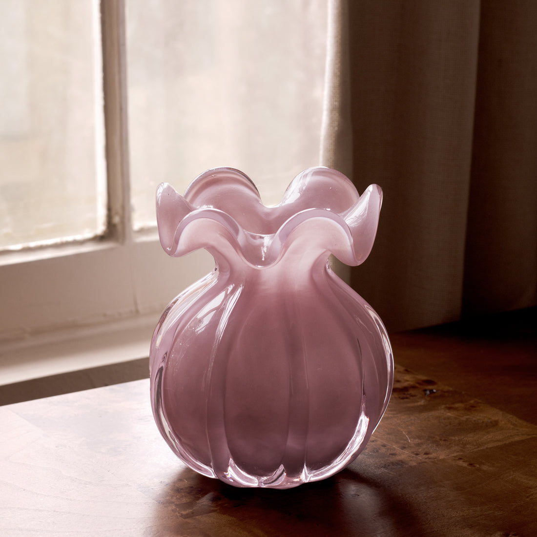 beatriz-ball-glass-vento-medium-round-bud-vase-plum