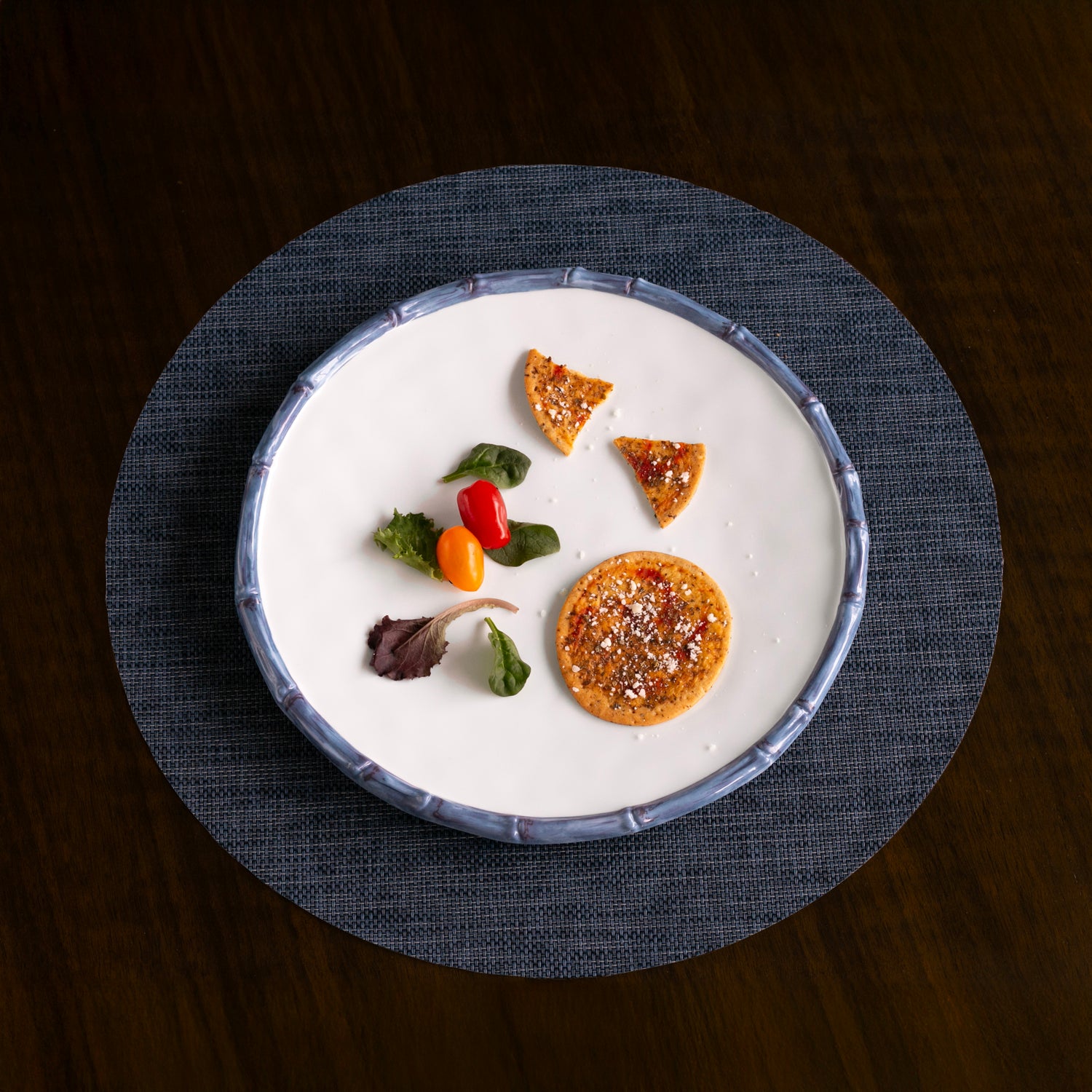 beatriz-ball-vida-bamboo-11-dinner-plate-set-of-4-white-and-blue