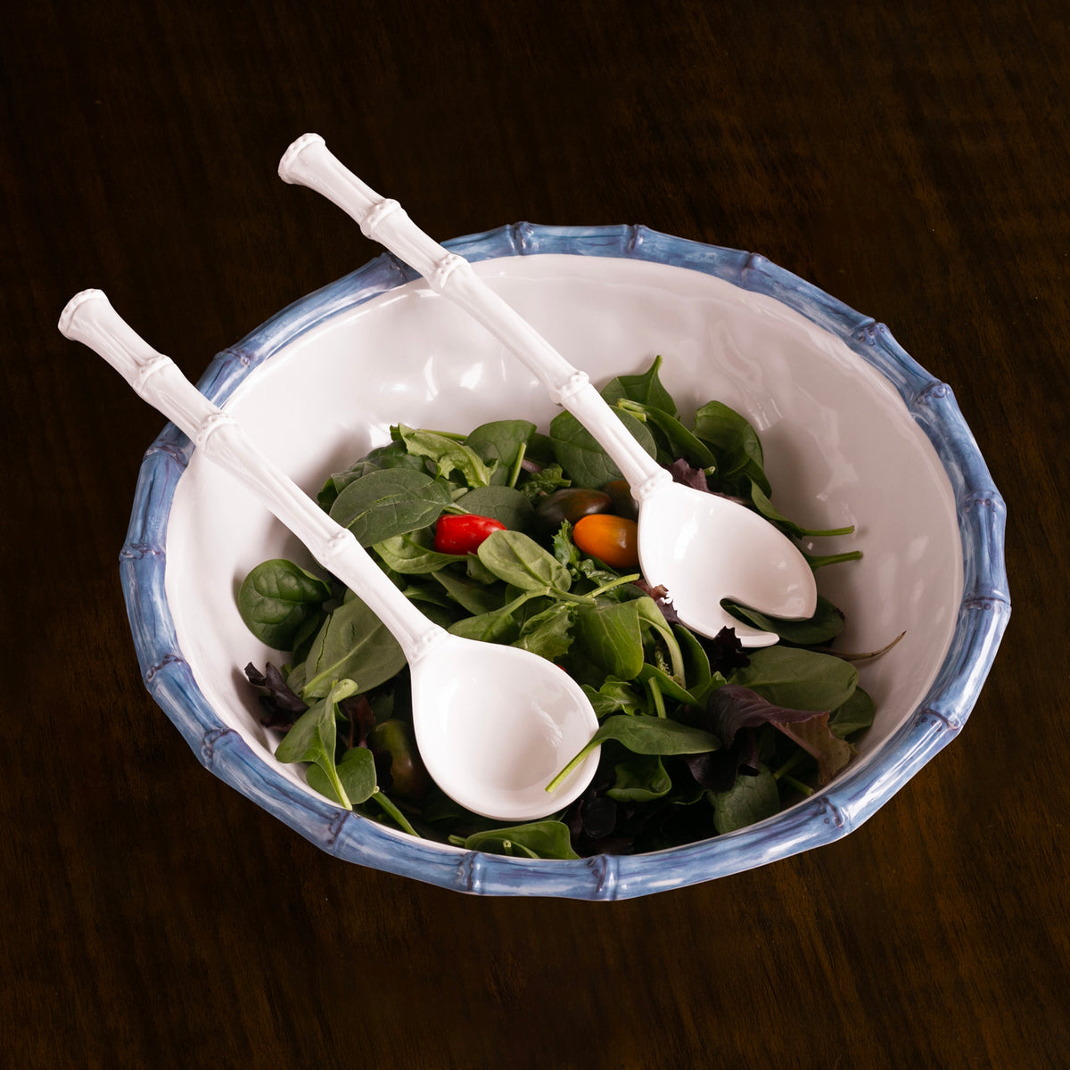 beatriz-ball-vida-bamboo-large-salad-bowl-white-and-blue