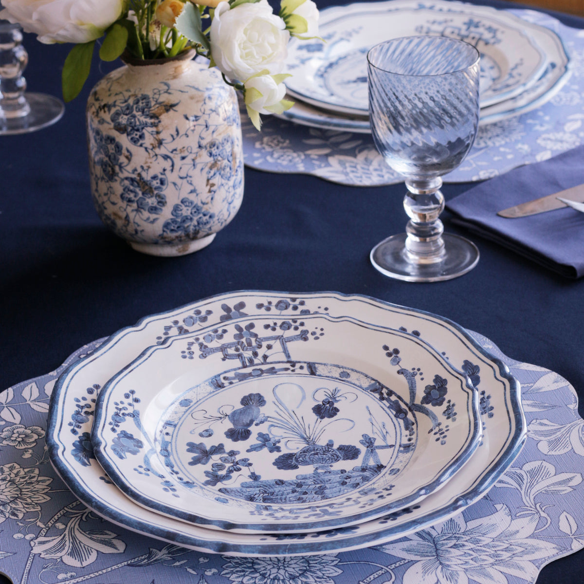 VIDA Faenza Salad Plate Set of 4 (White and Blue)