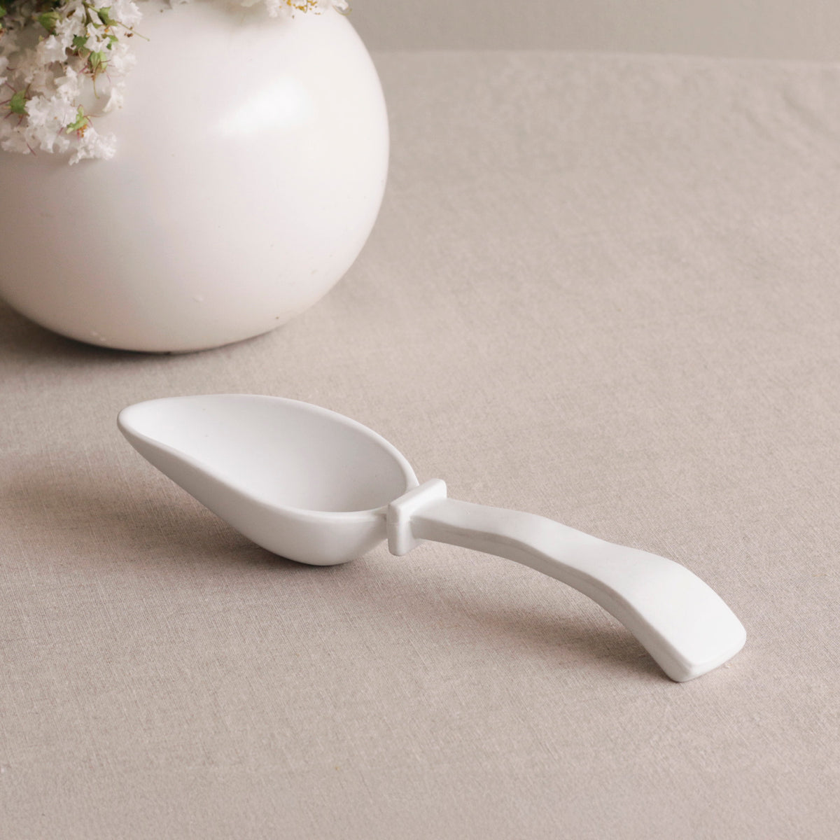 VIDA Havana Ice Scoop White