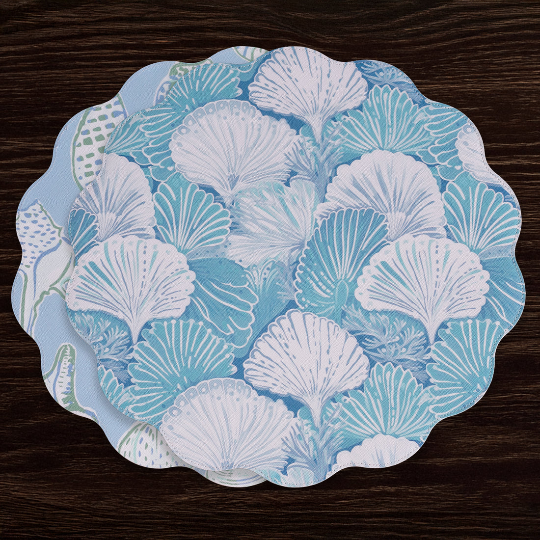 VIDA Shells &amp; Scallops Reversible  Round Placemats Set of 4 (Blue &amp; White)