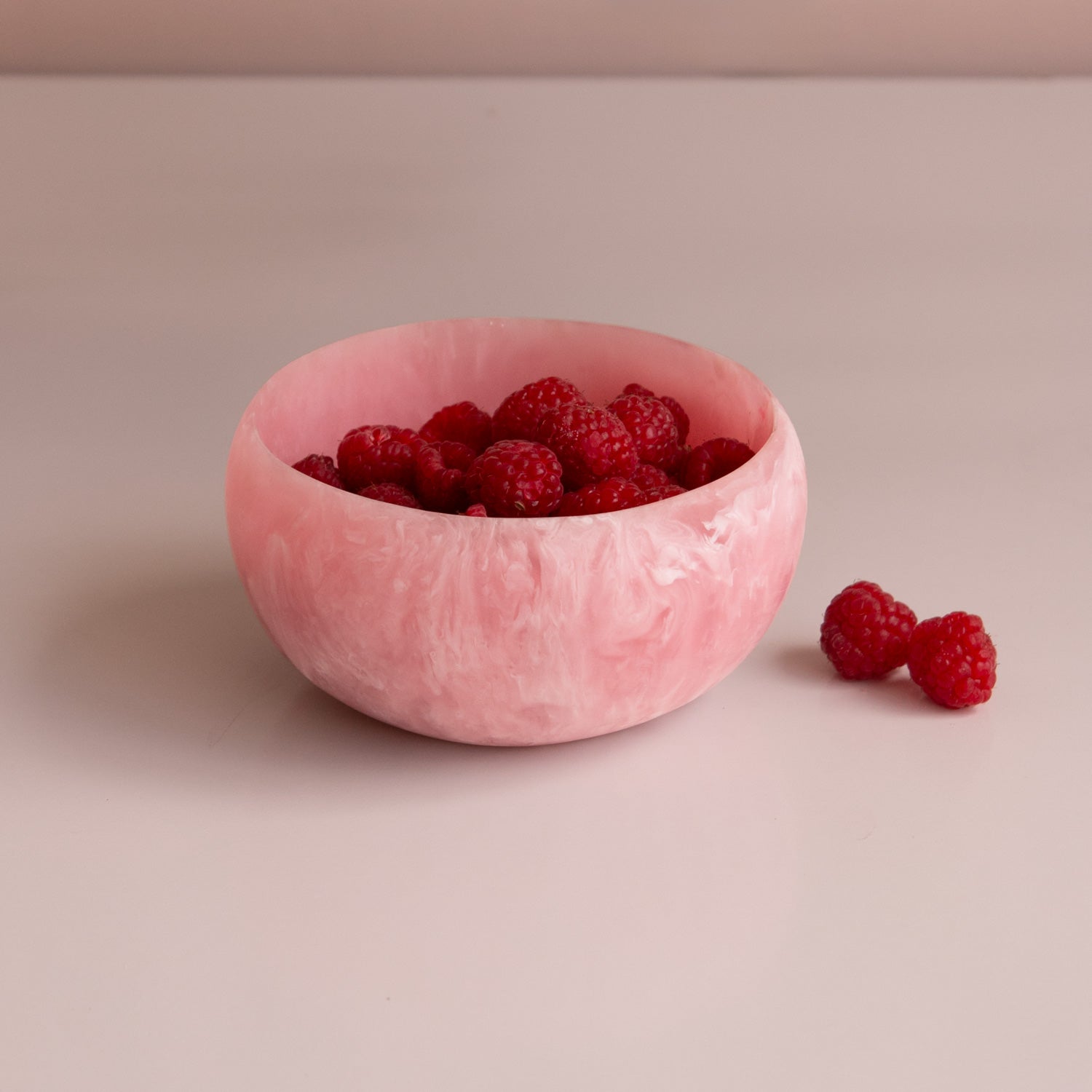 resin-sorbet-mini-round-raspberry