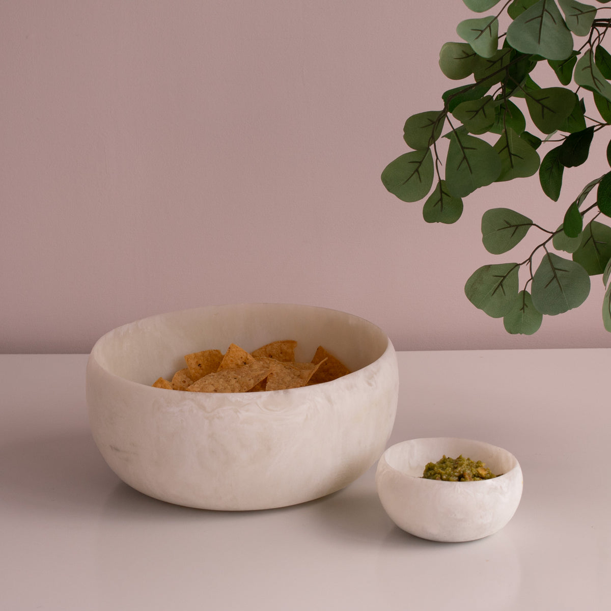 resin-sorbet-large-round-bowl-coconut