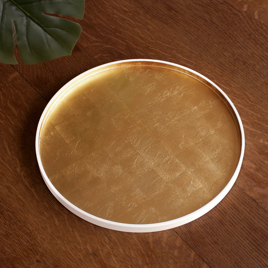 INDOCHINE Round Lacquered Tray White and Gold