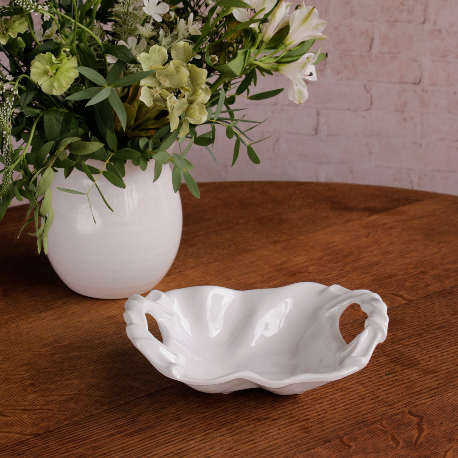 beatriz-ball-vida-sasha-small-bowl-with-handles-white