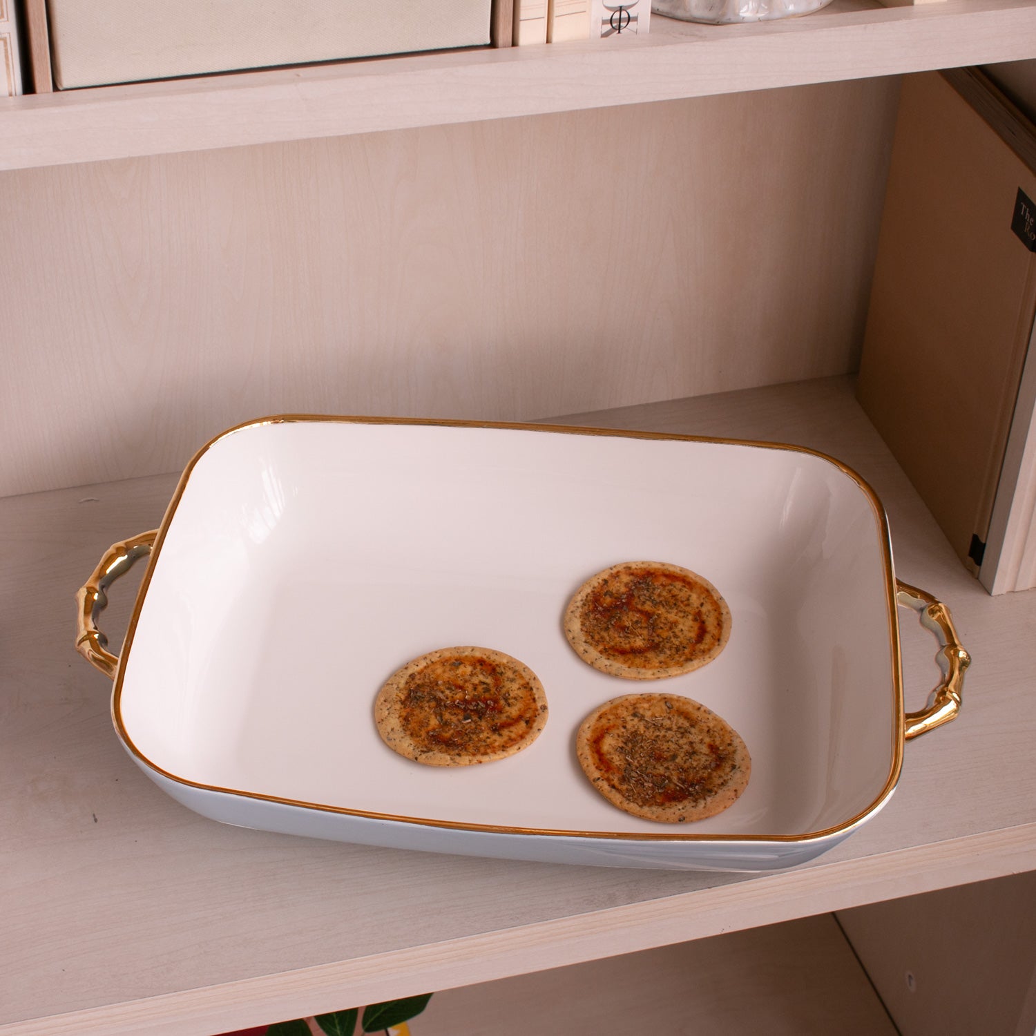 CERAMIC Bambu Rectangular Casserole Periwinkle &amp; White