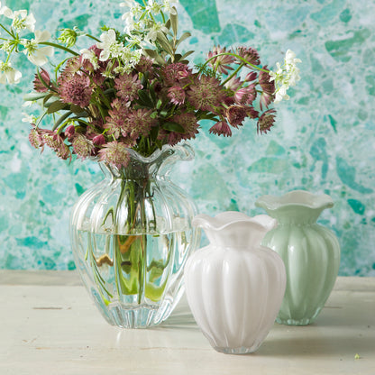 GLASS Vento Medium Vase (Pistachio)
