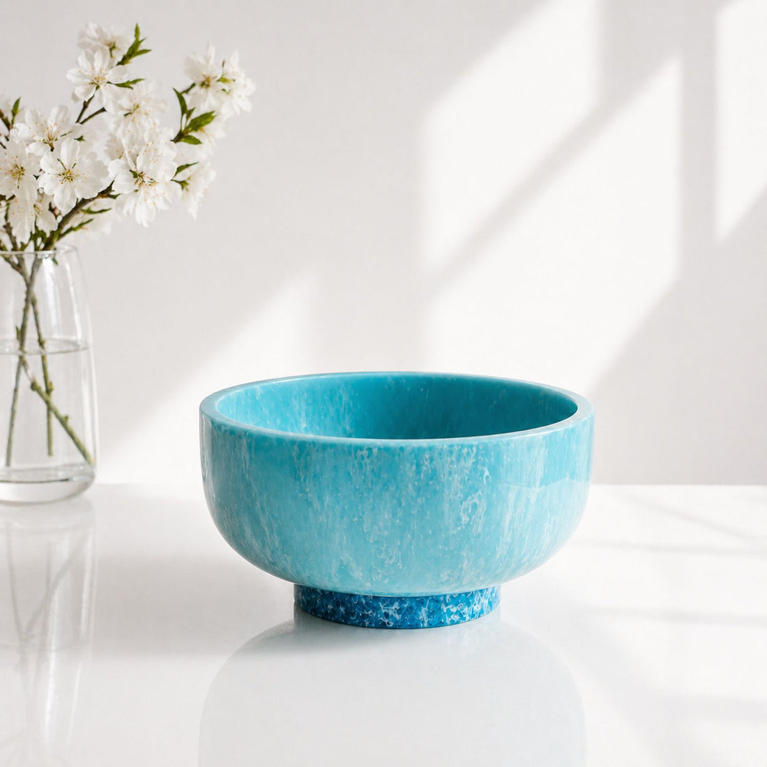RESIN Rio Small Bowl with Base (Turquoise and Blue)