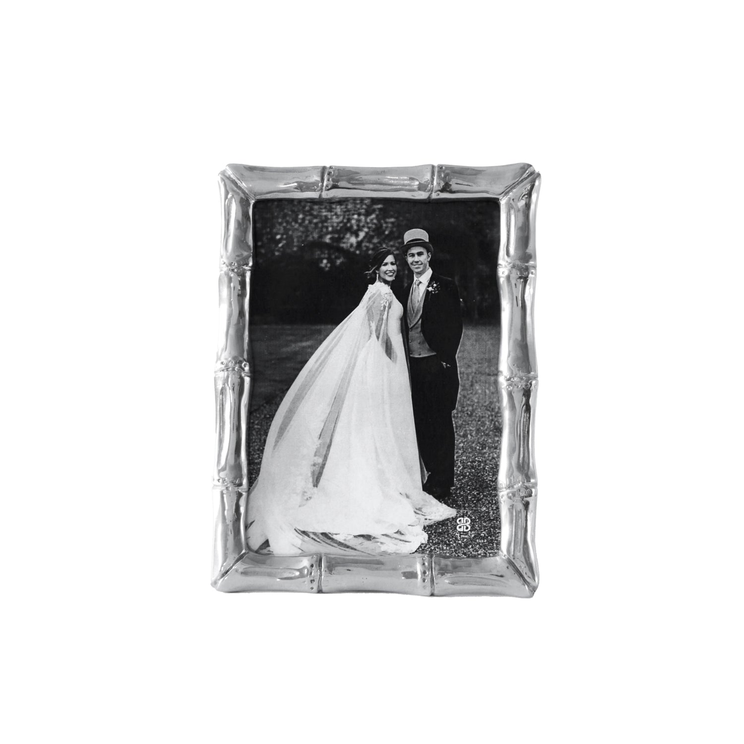 beatriz-ball-frame-garden-bamboo-5-x-7-frame
