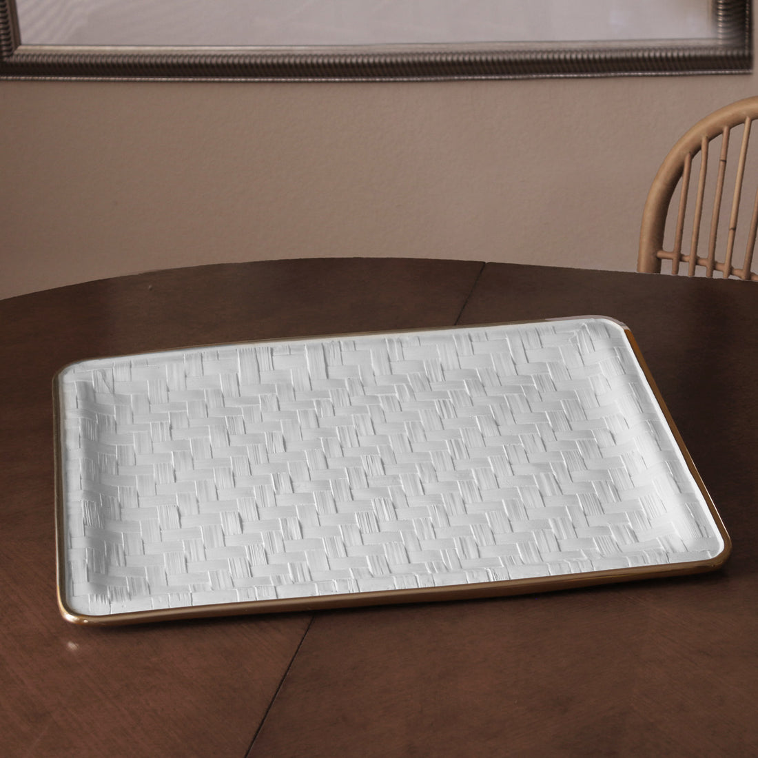 THANNI Bahamas Extra Large Tray (White and Gold)