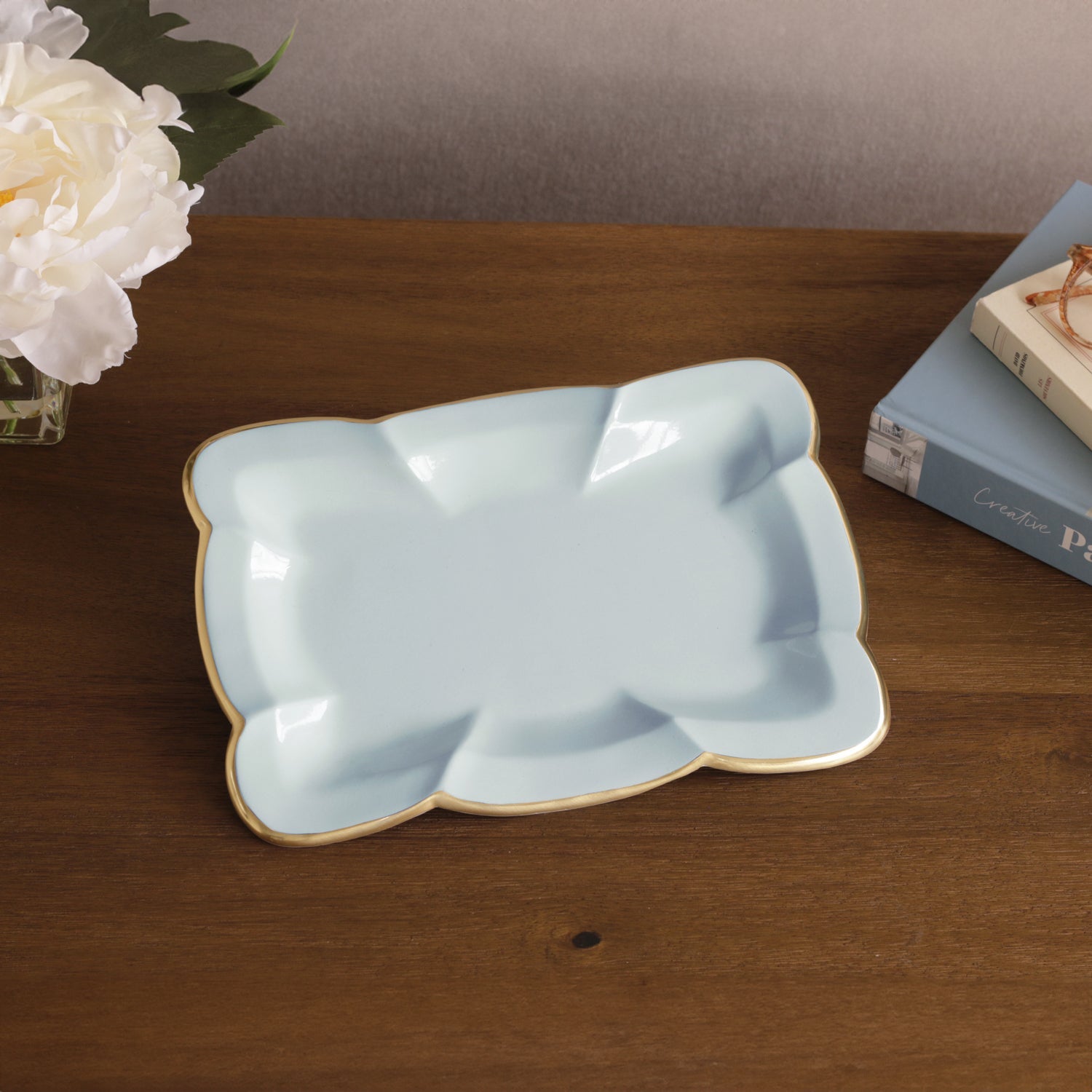 beatriz-ball-encanto-devon-medium-tray-sky-blue