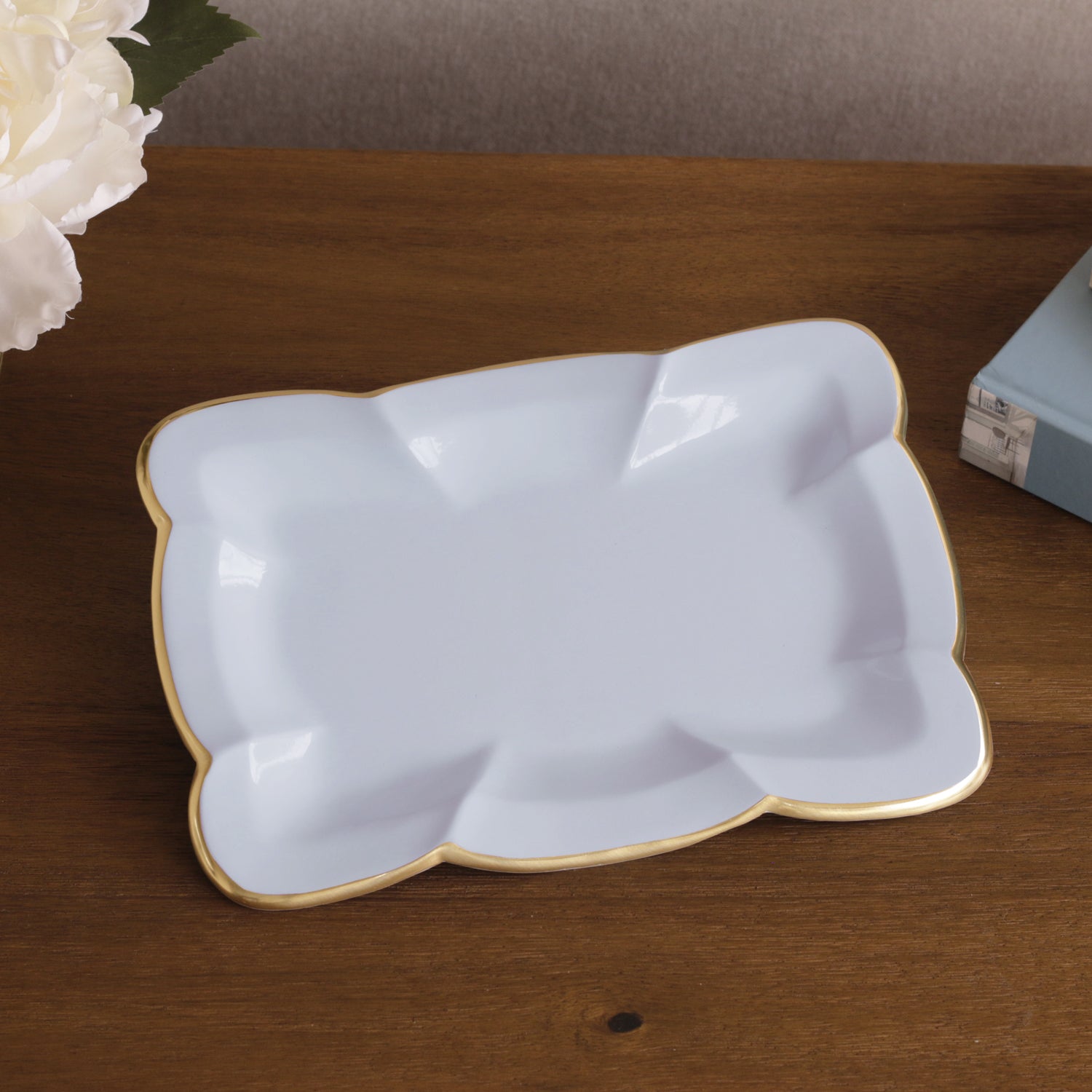 beatriz-ball-encanto-devon-medium-tray-periwinkle