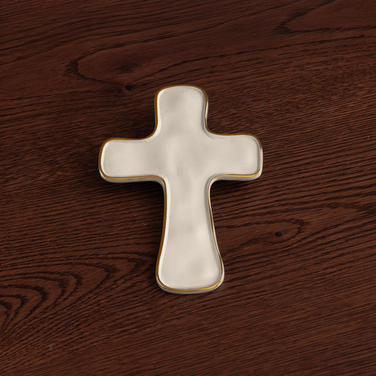 beatriz-ball-encanto-athens-cross-cream