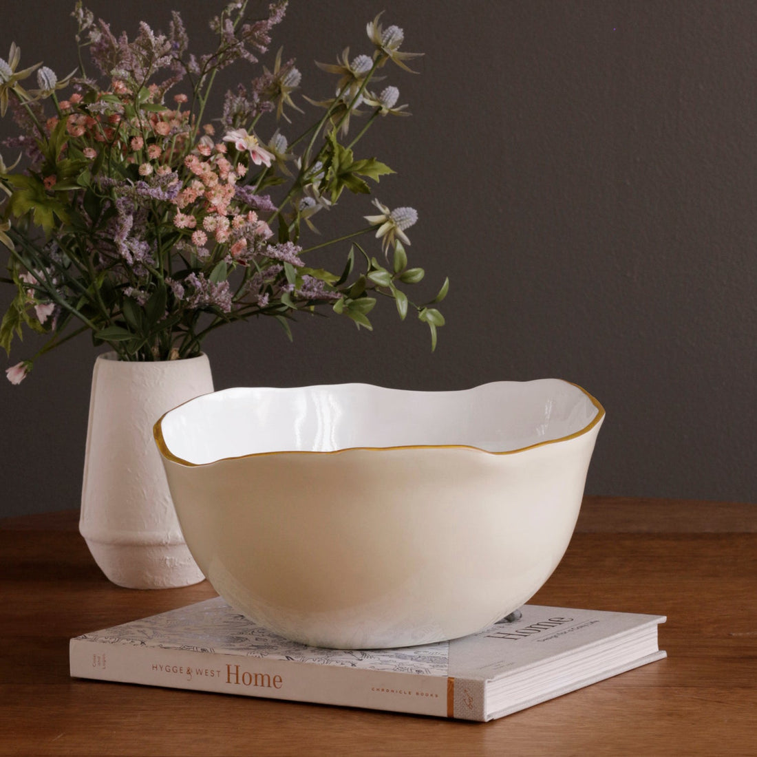 beatriz-ball-encanto-osaka-large-bowl-cream-and-white