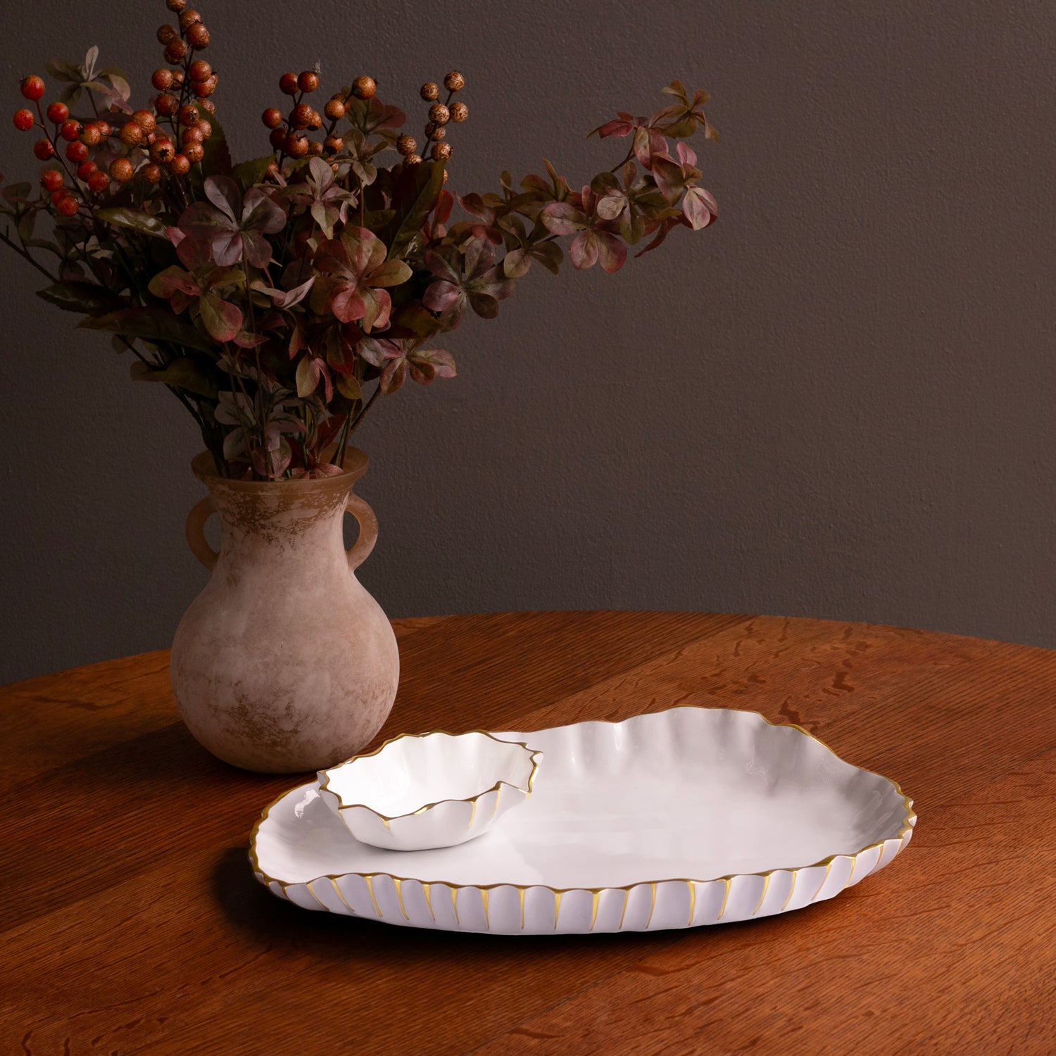 beatriz-ball-thanni-mystic-large-oval-platter-with-mini-bowl-white-and-gold