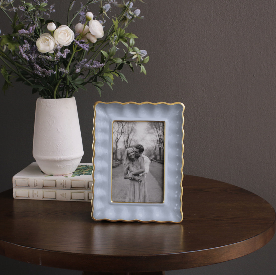 beatriz-ball-frame-encanto-devon-4-x-6-periwinkle