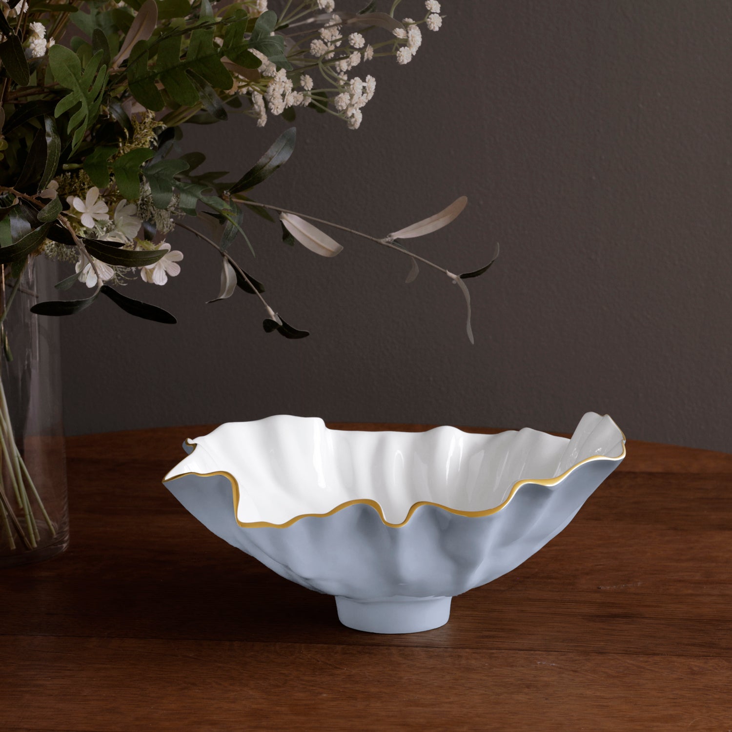 beatriz-ball-encanto-bloom-medium-bowl-periwinkle-and-white