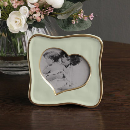 beatriz-ball-frame-encanto-curved-heart-5-x-5-pistachio