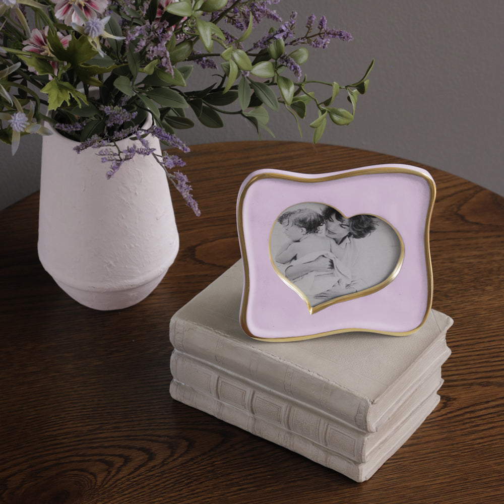 beatriz-ball-frame-encanto-curved-heart-5-x-5-lilac