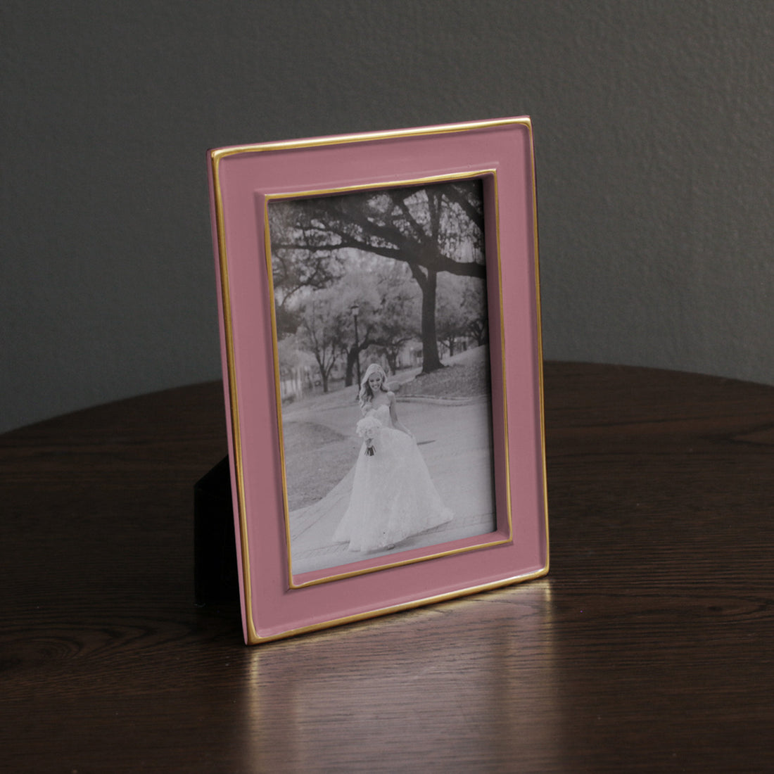 beatriz-ball-frame-encanto-jason-4-x-6-pink