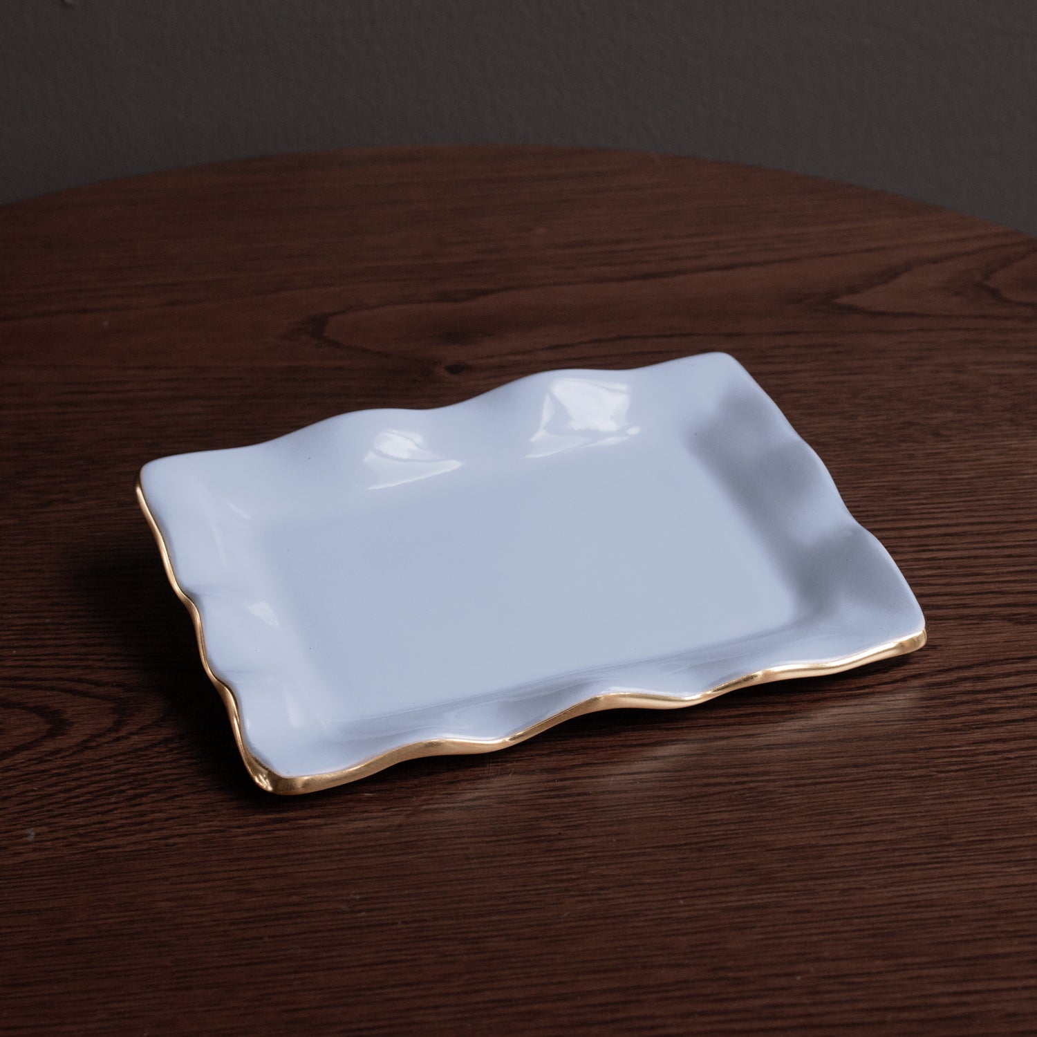 beatriz-ball-encanto-vento-small-rectangular-tray-periwinkle