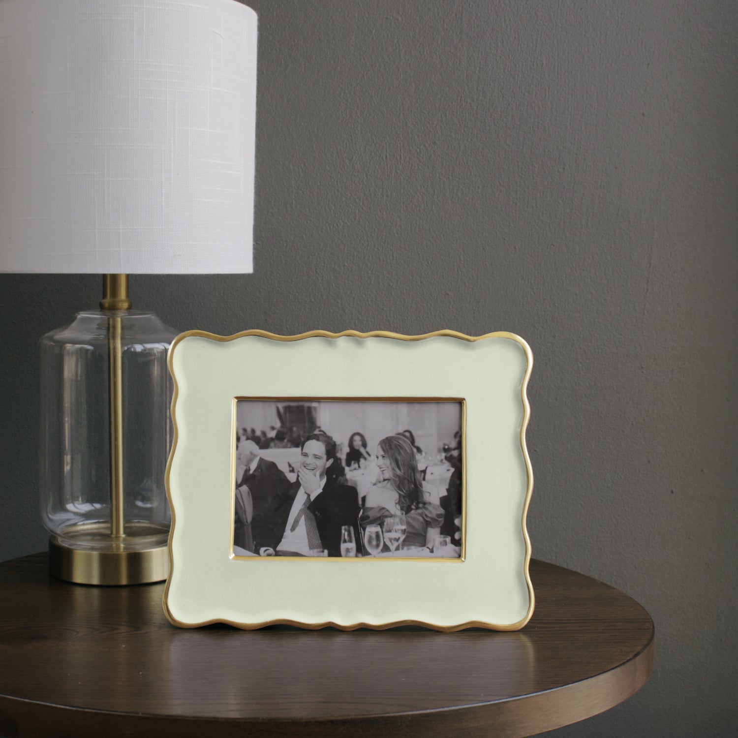 beatriz-ball-frame-encanto-rea-5x7-pistachio