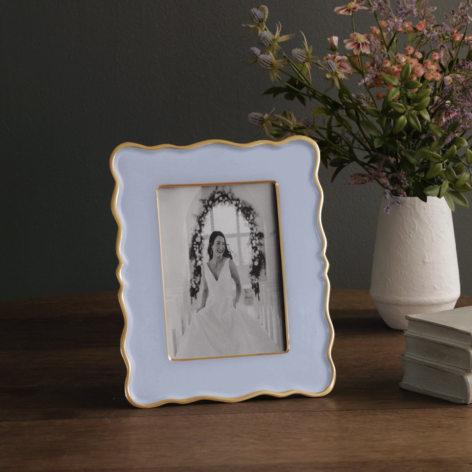 beatriz-ball-frame-encanto-rea-5x7-periwinkle