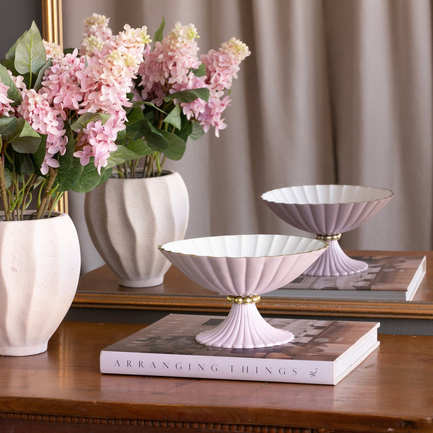 beatriz-ball-encanto-vienna-small-pedestal-camellia-and-white