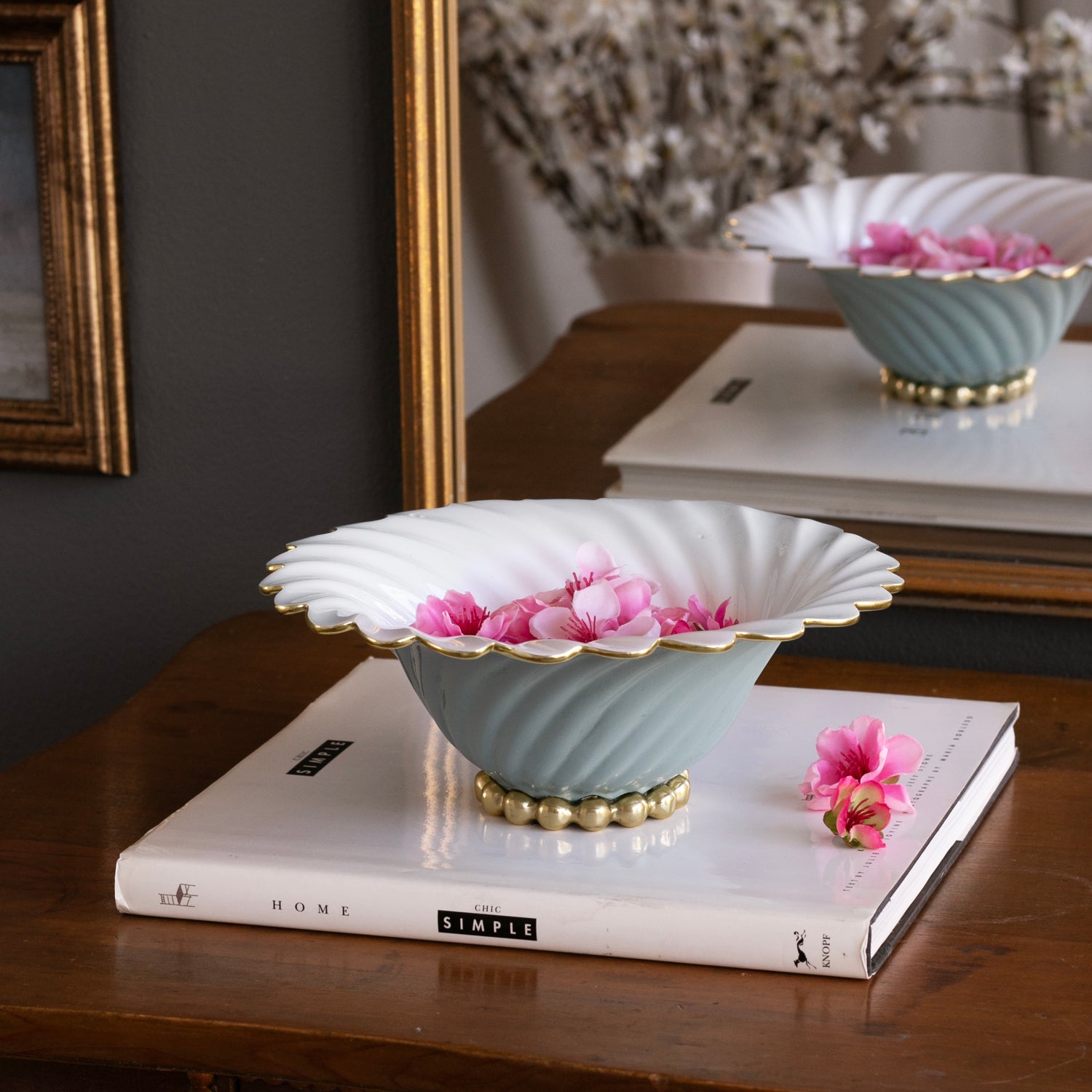 ENCANTO Vienna Small Bowl with Pearl Base (Slate and White)