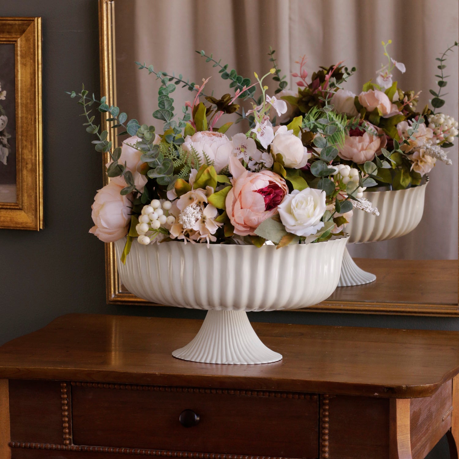 beatriz-ball-encanto-vienna-large-centerpiece-punchbowl-cream-and-white
