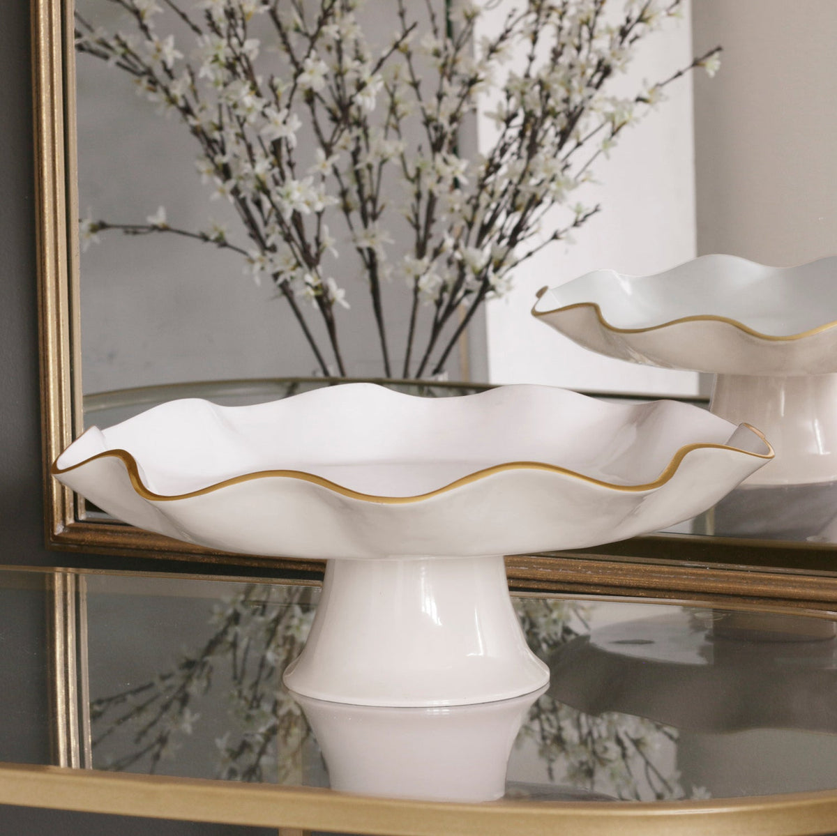 beatriz-ball-encanto-carola-pedestal-cake-plate-cream-and-white