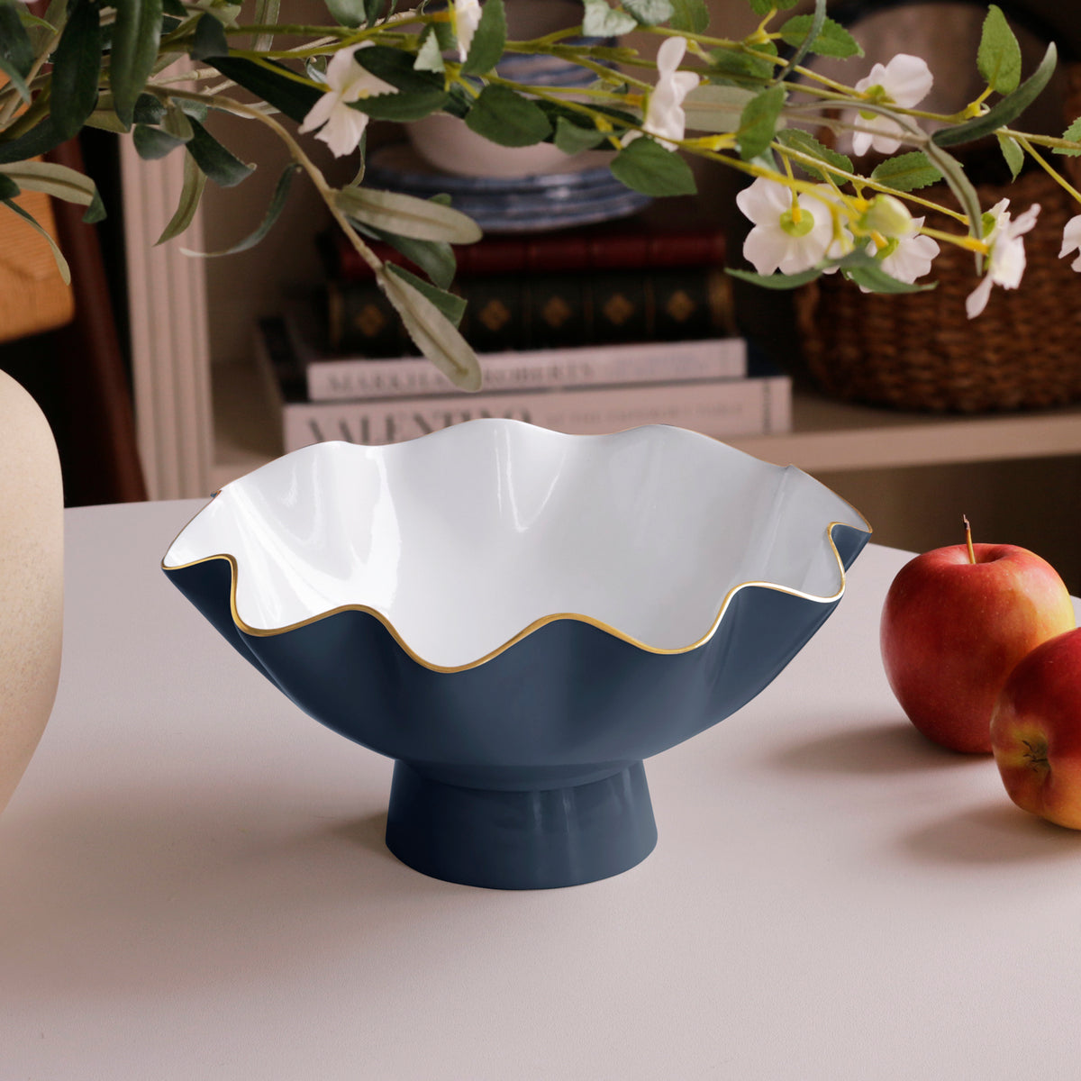beatriz-ball-encanto-carola-small-pedestal-midnight-and-white