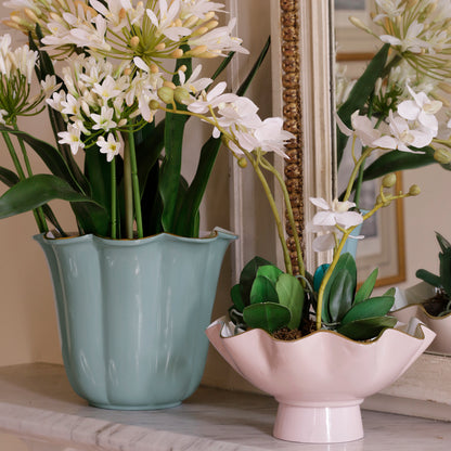beatriz-ball-encanto-carola-small-pedestal-camellia-and-white