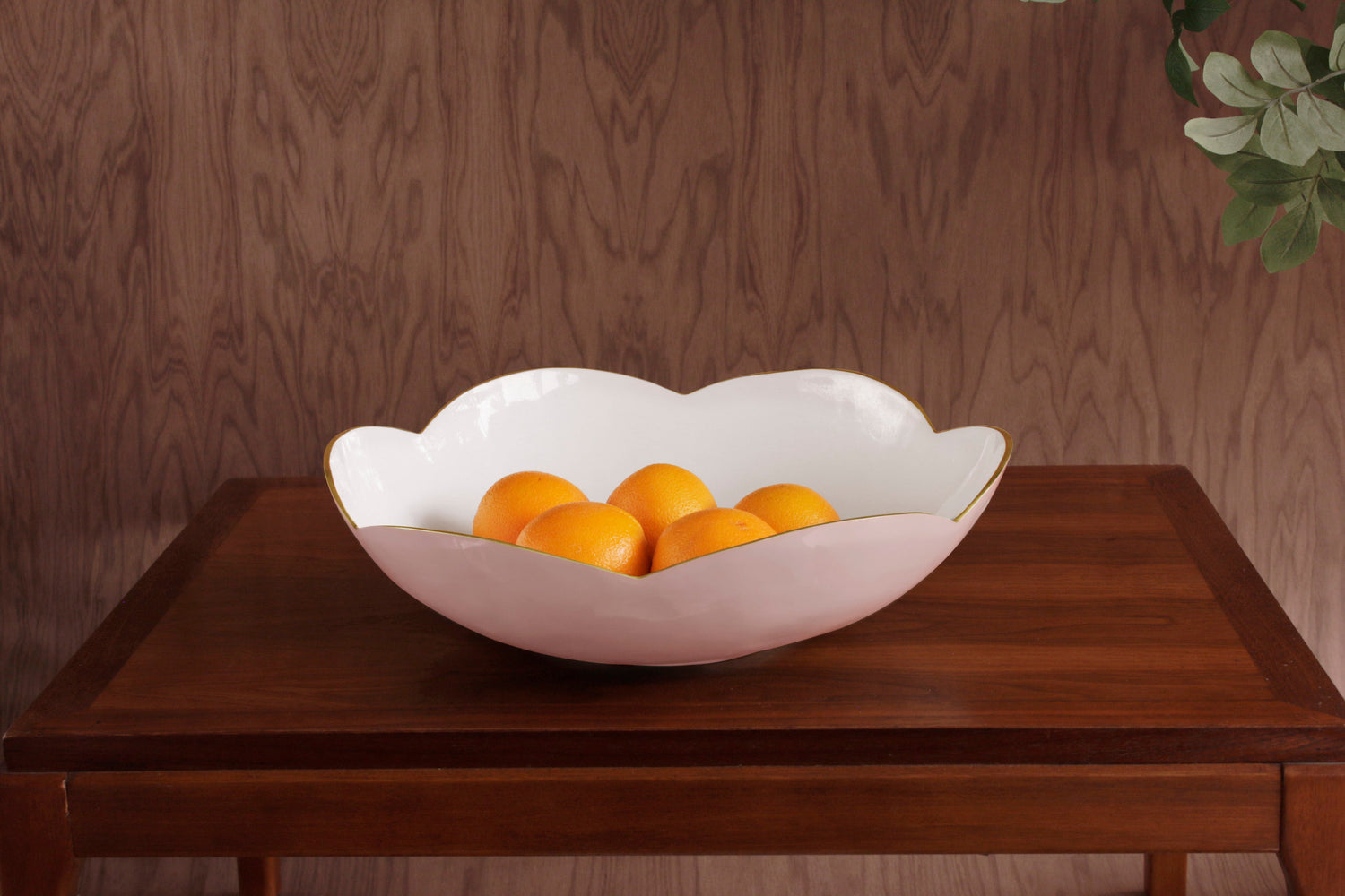 encanto-amelia-large-bowl-camellia-and-white