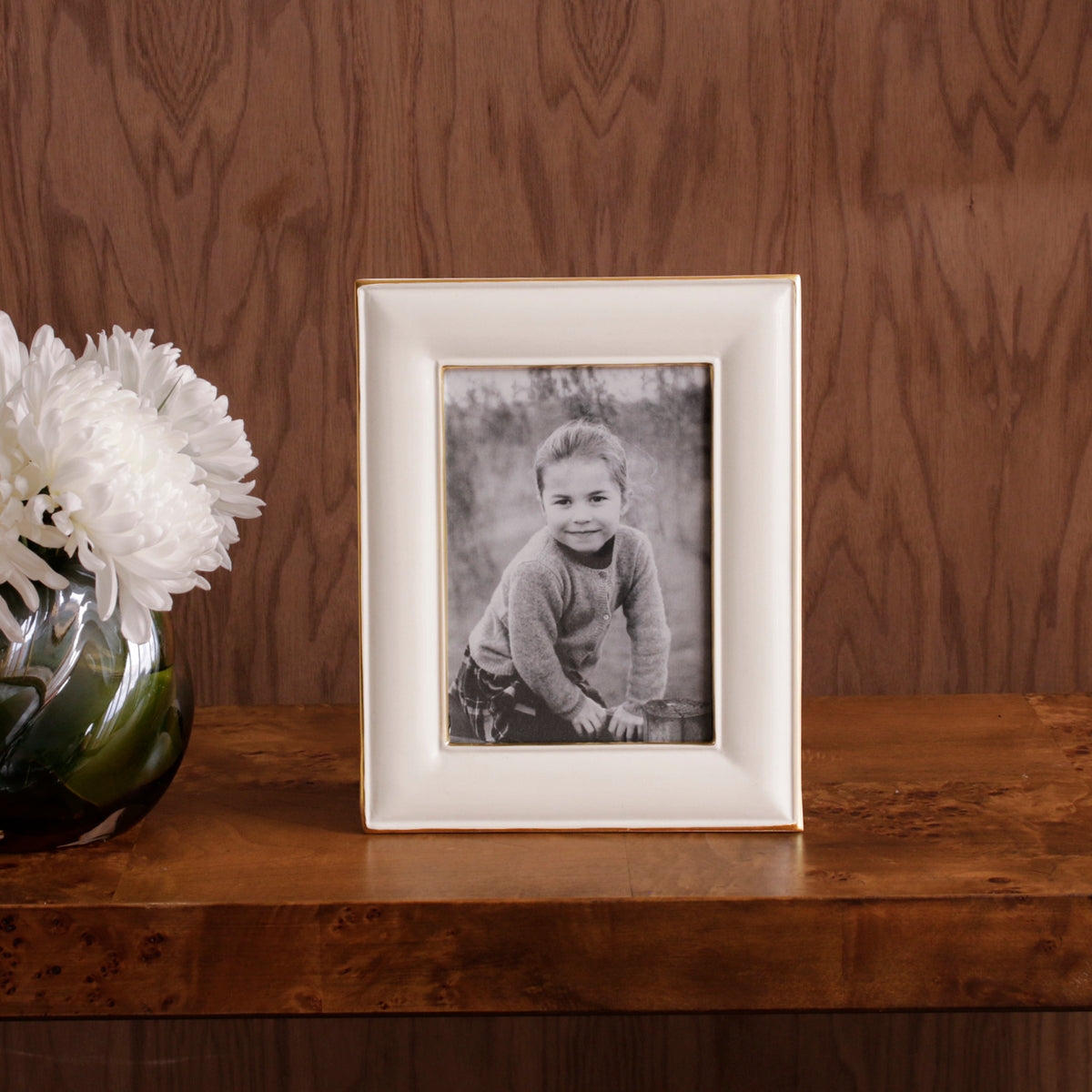 FINAL SALE - FRAME Encanto Charlotte  5 x 7  Cream SECONDS - NON REFUNDABLE