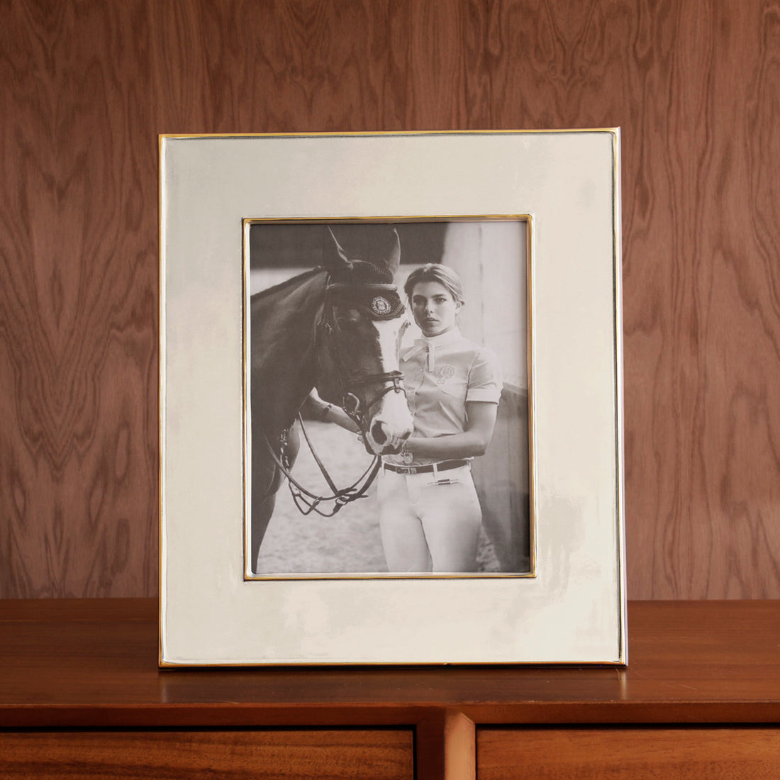 frame-encanto-jason-8-x-10-cream