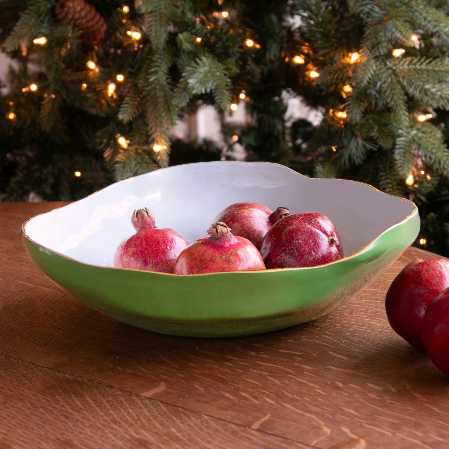 ENCANTO Nuevo Large Bowl Leaf Green &amp; White