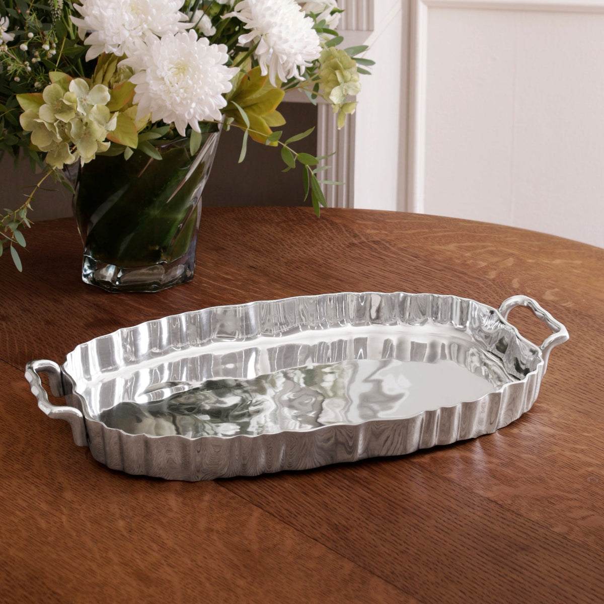 vintage-fluted-oval-tray-with-handles