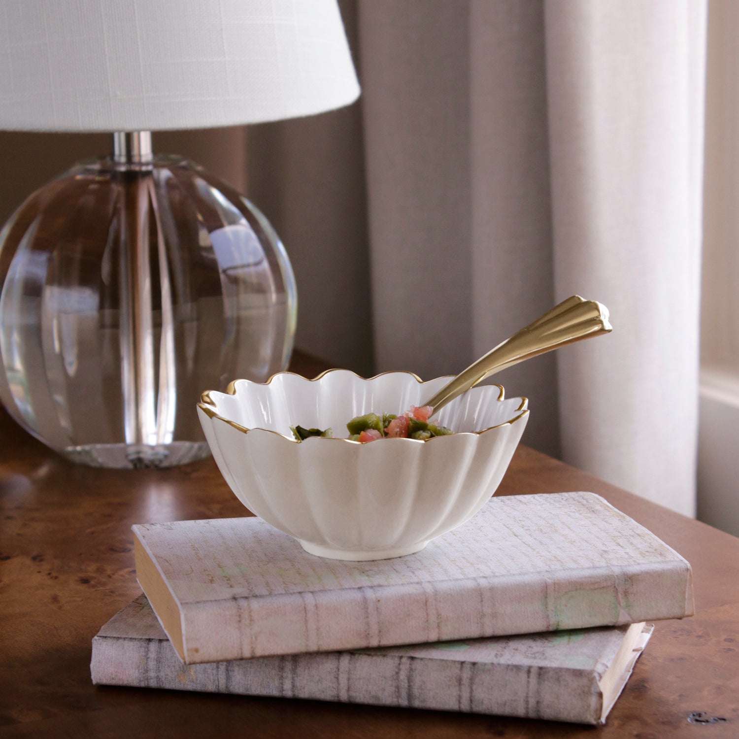 ENCANTO Vienna Mini Bowl with Spoon  Cream and White