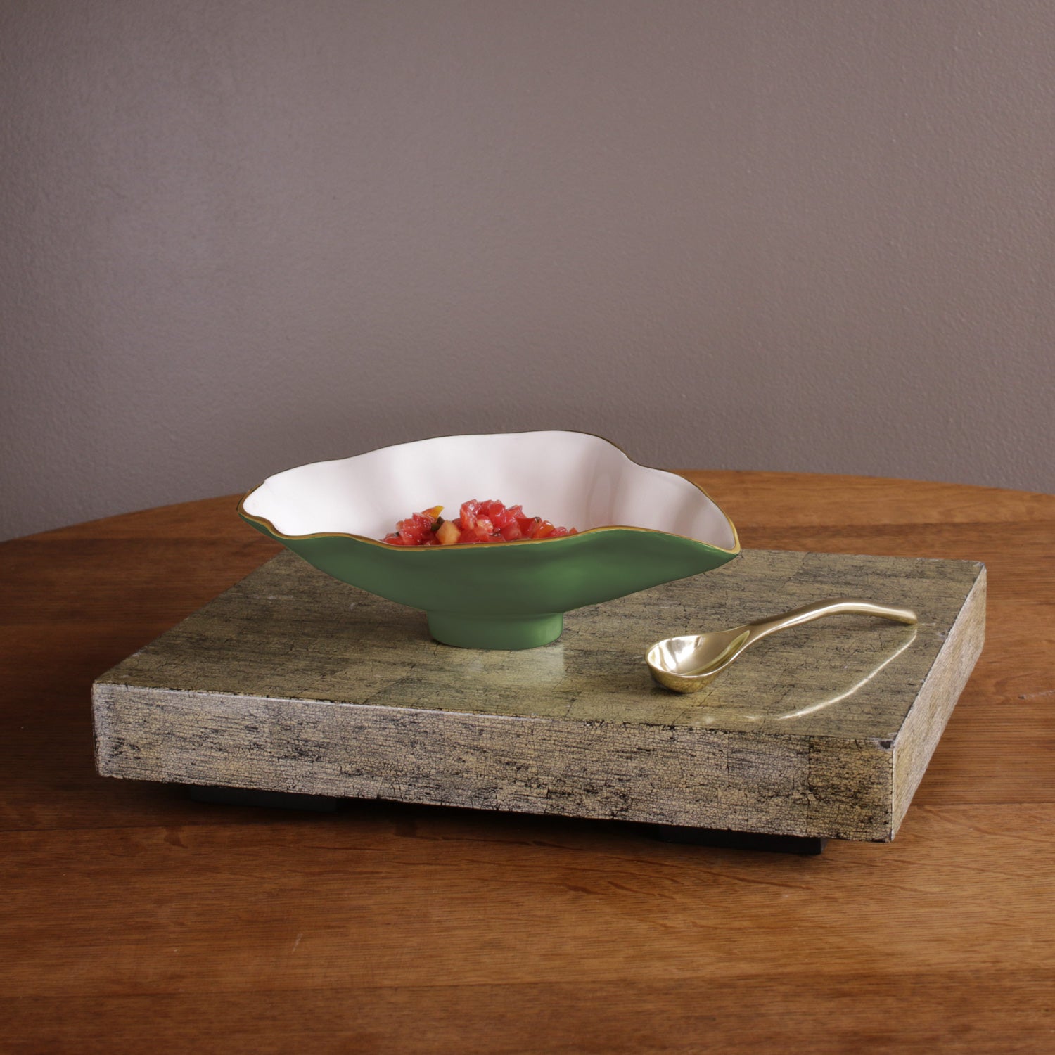 ENCANTO Claire Small Oval Bowl with Spoon  Leaf Green and White