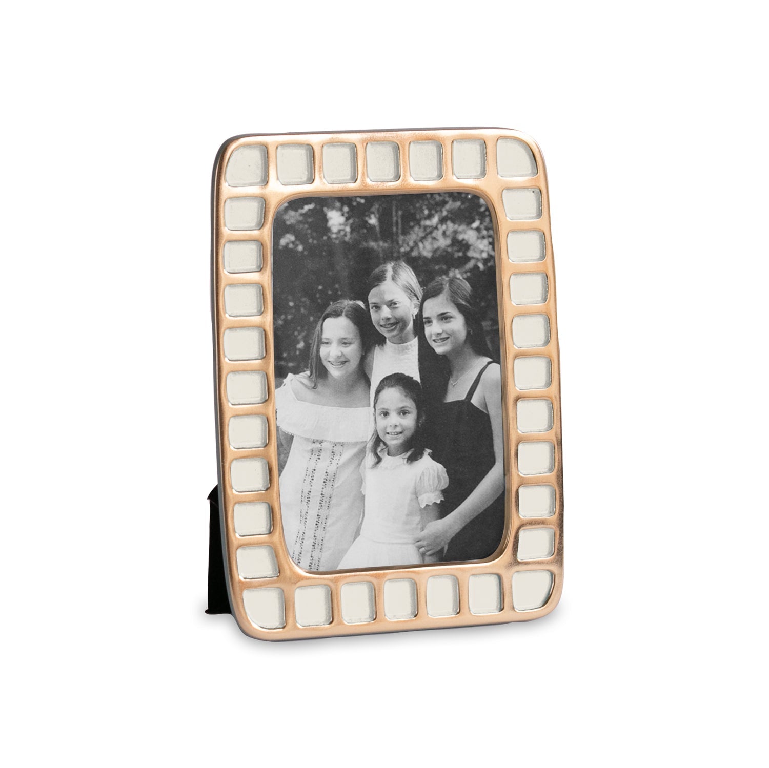 encanto-mosaic-5x-7-frame-cream
